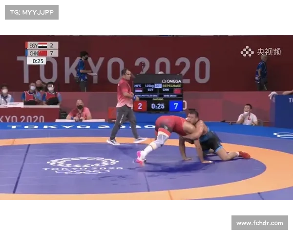 邓志伟37岁高龄再度卫冕全国摔跤锦标赛温州站125公斤级冠军